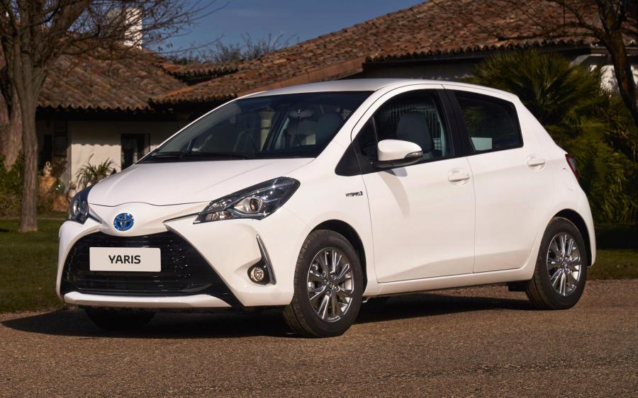 Toyota Yaris Hybrid Van '2017